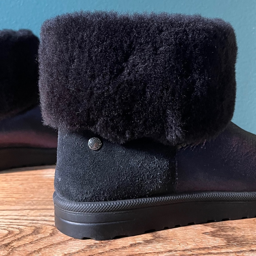 ABEO Boots  Shearling Lined  Two Tone Blue Metallic / Black Suede  Size 7  NWOT - Picture 7 of 9